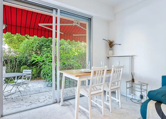 Mimosas - Welkeys Apartmán *