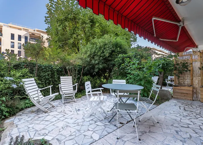 Mimosas - Welkeys Apartmán